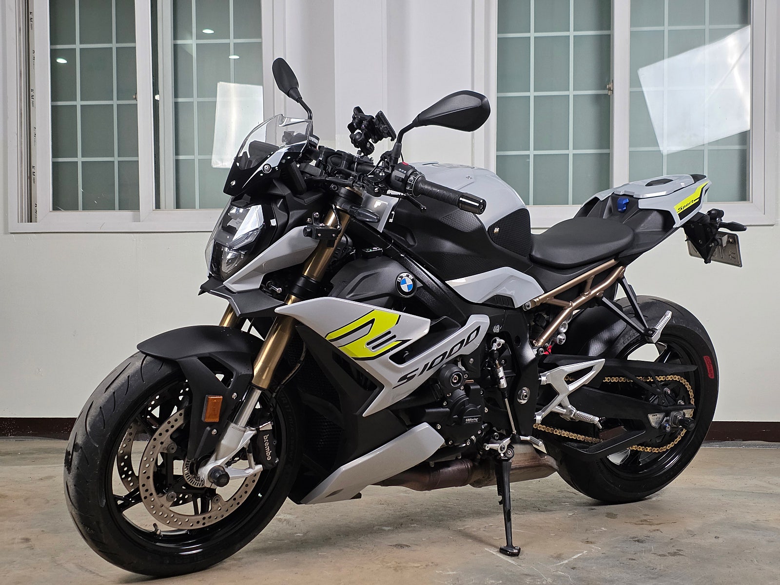 2022년식 BMW-S1000R 깔끔한 바이크 판매 / 전국 무료배송 / 사용검사,등록대행OK