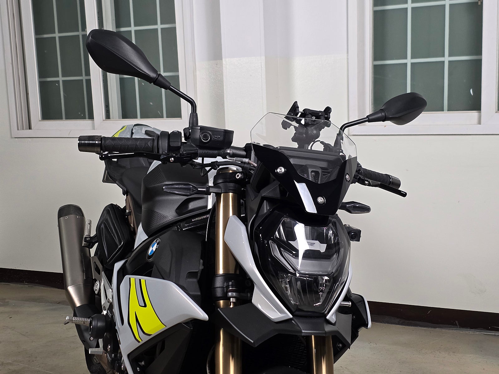 2022년식 BMW-S1000R 깔끔한 바이크 판매 / 전국 무료배송 / 사용검사,등록대행OK