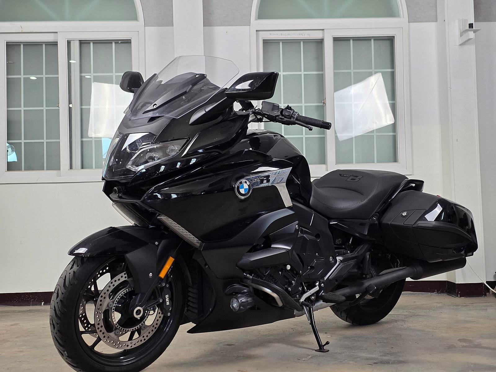 2022년식 BMW-K1600B 레무스 구변 완료 깔끔한 바이크 판매 / 전국 무료배송 / 사용검사,등록대행OK