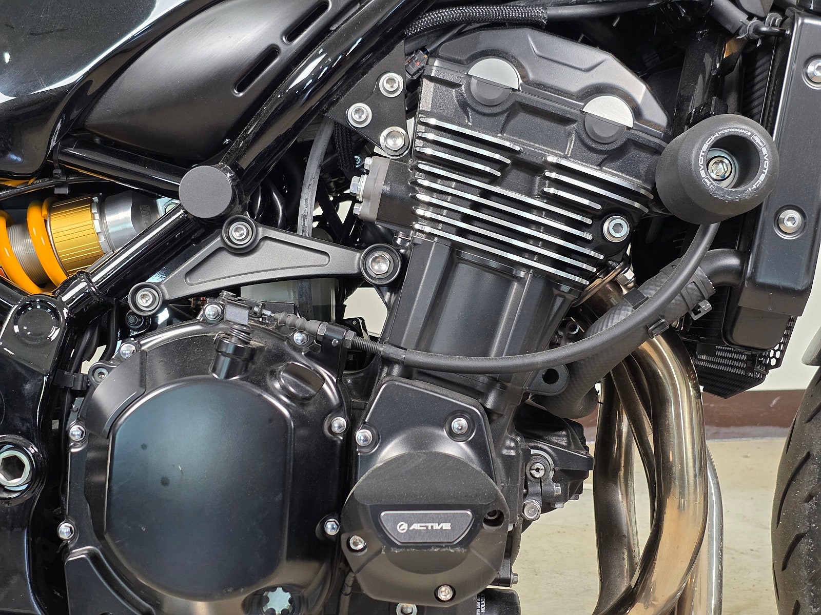 2023년식 가와사키-Z900RS SE 짧은 키로수 판매 / 전국 무료배송 / 사용검사,등록대행OK