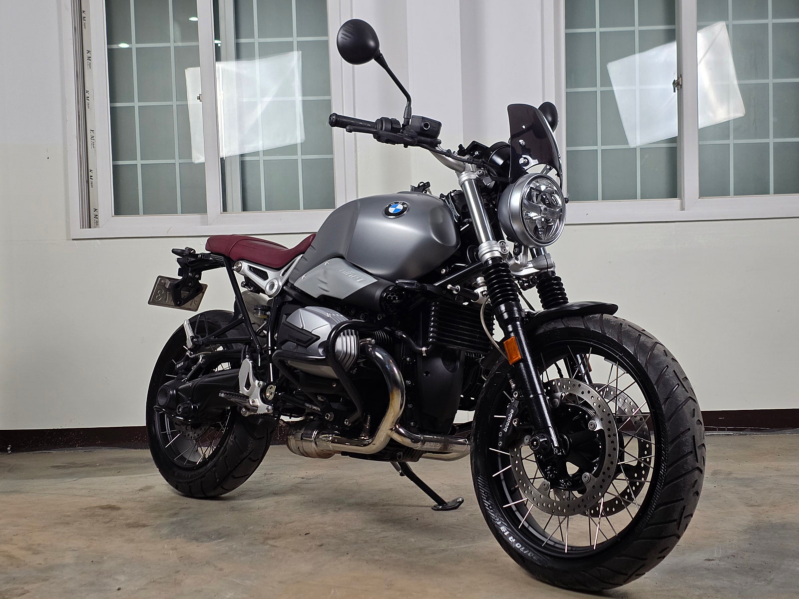 2021년식 BMW-R9T스크램블러 짧은 키로수 판매 / 전국 무료배송 / 사용검사,등록대행OK