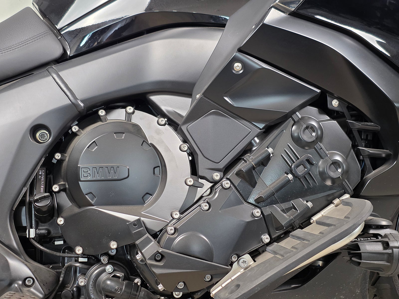 2022년식 BMW-K1600B 레무스 구변 완료 깔끔한 바이크 판매 / 전국 무료배송 / 사용검사,등록대행OK