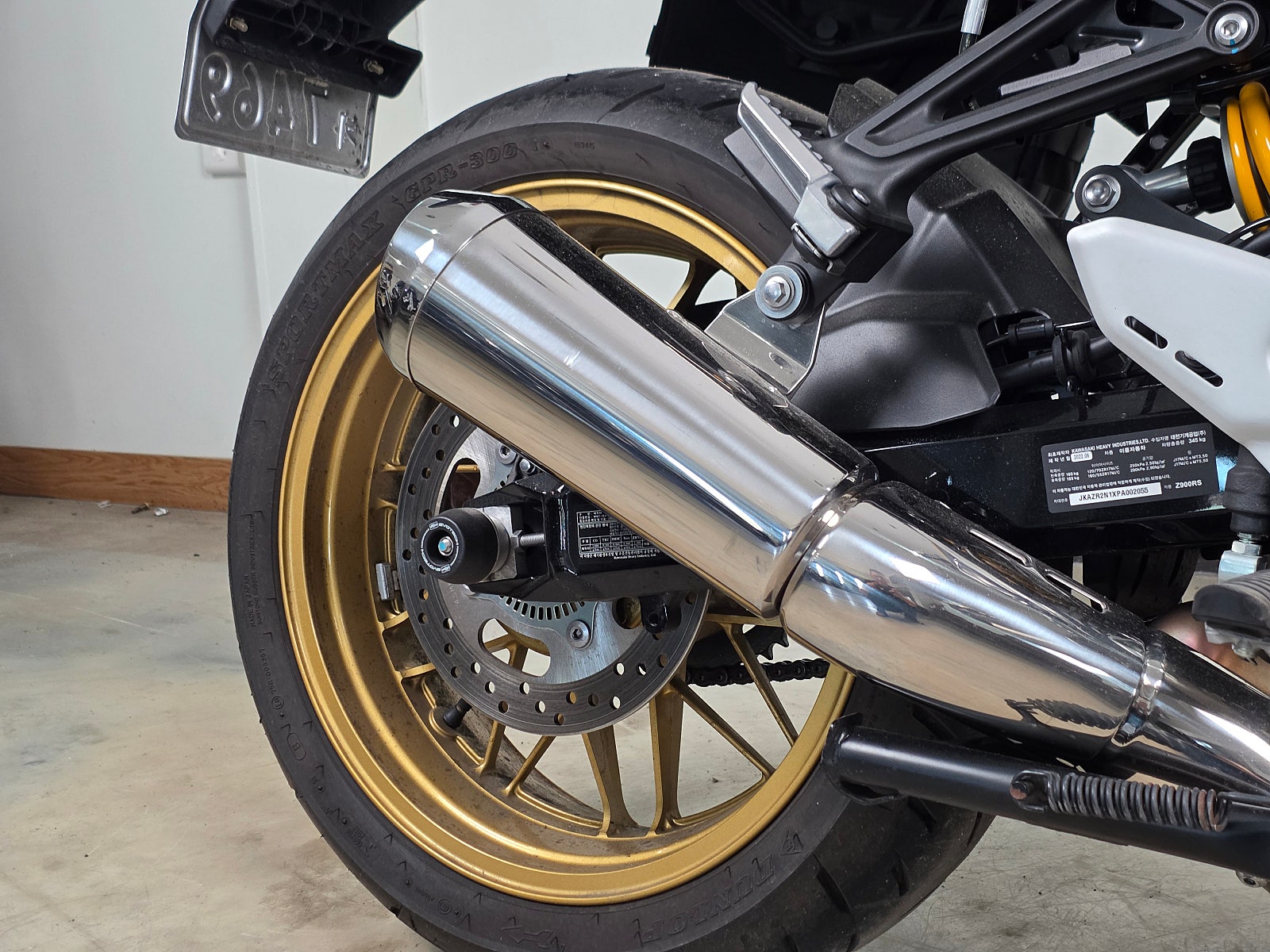 2023년식 가와사키-Z900RS SE 짧은 키로수 판매 / 전국 무료배송 / 사용검사,등록대행OK