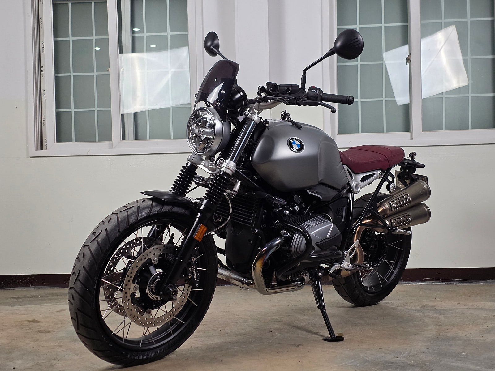 2021년식 BMW-R9T스크램블러 짧은 키로수 판매 / 전국 무료배송 / 사용검사,등록대행OK