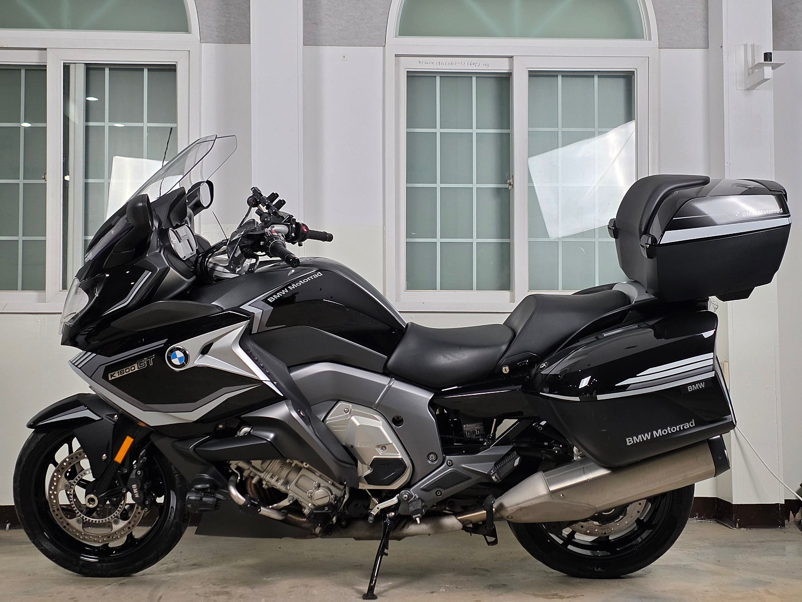 2018년식 BMW-K1600GT 짧은 키로수 깔끔한 바이크 판매 / 전국 무료배송 / 사용검사,등록대행OK