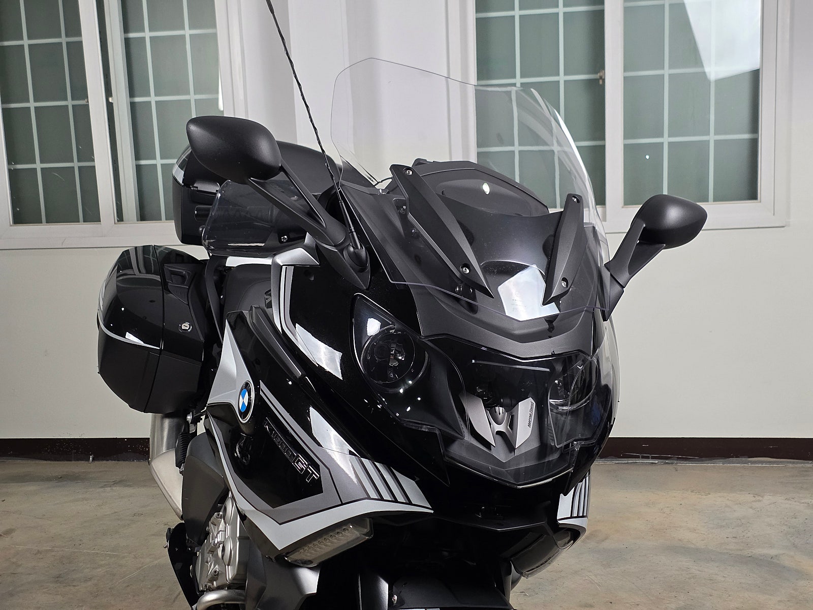 2018년식 BMW-K1600GT 짧은 키로수 깔끔한 바이크 판매 / 전국 무료배송 / 사용검사,등록대행OK