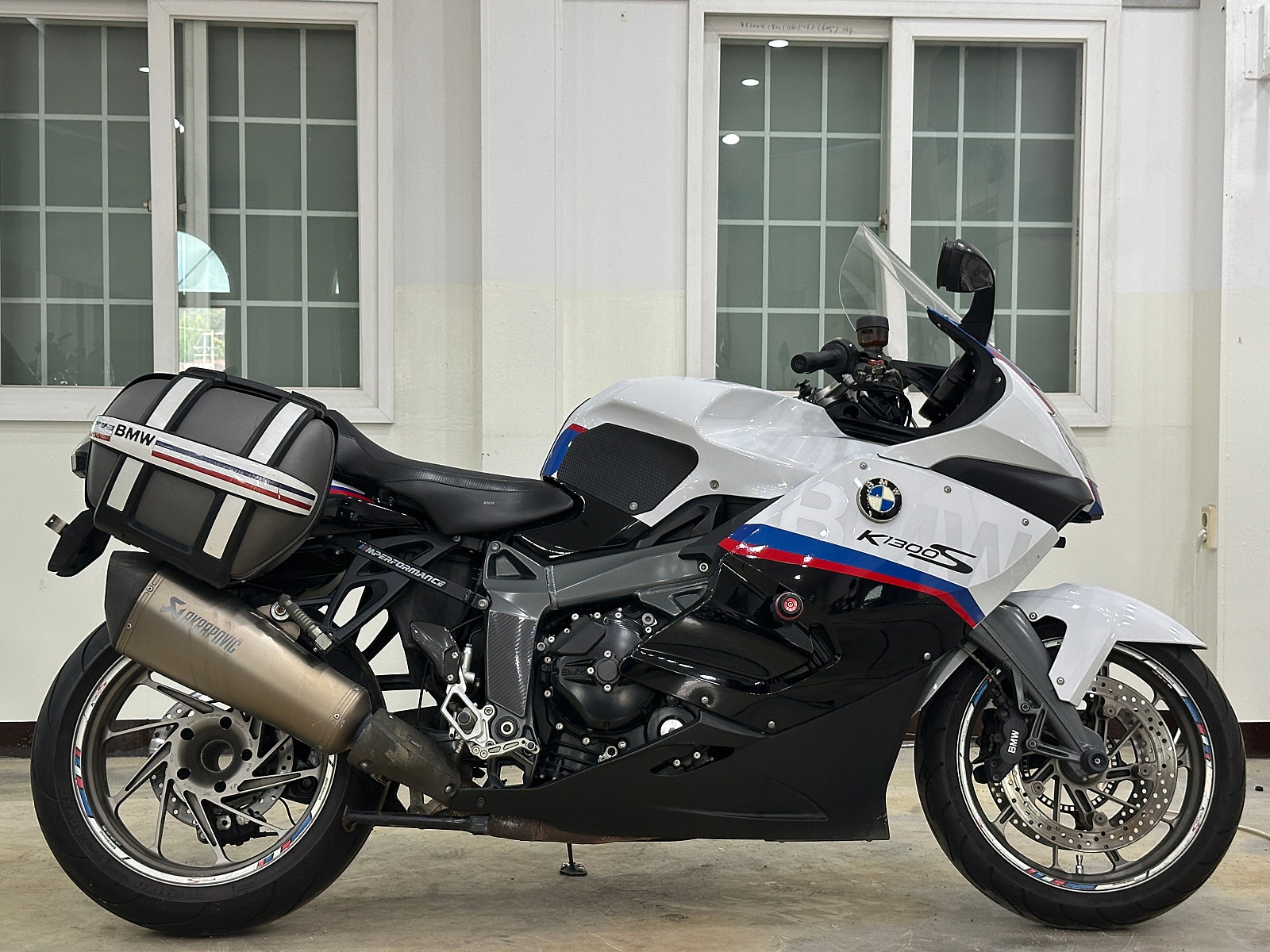 2016년식 BMW-K1300S 깔끔한 바이크 판매 / 전국 무료배송 / 사용검사,등록대행OK